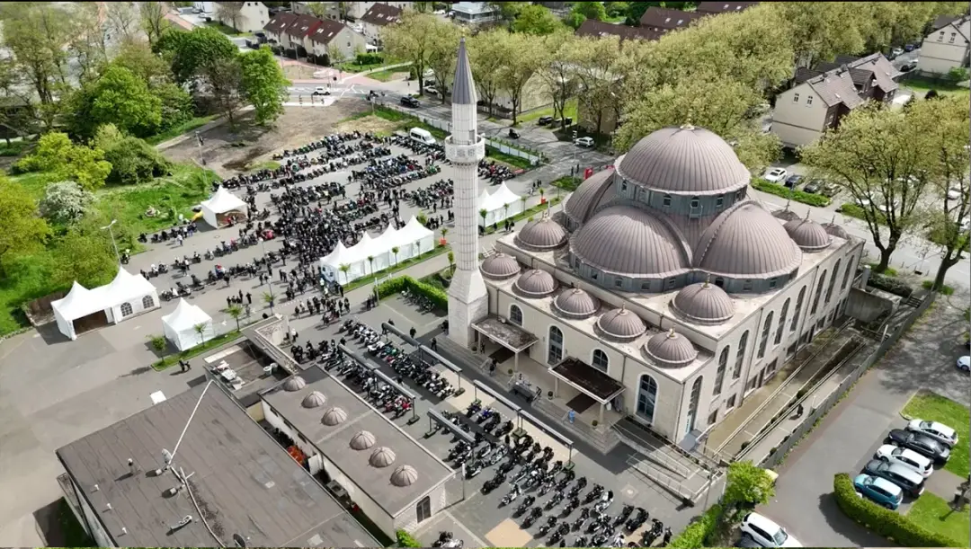 Motosiklet tutkunları DİTİB Camii’nde sezon açtı