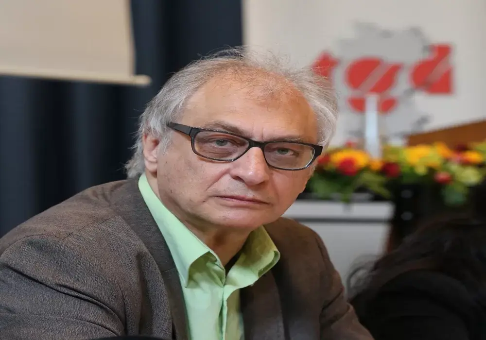 Safter Çınar yeni vatandaşlık yasasına açıklama getirdi