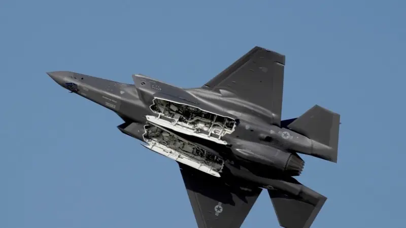 Birleşik Arap Emirlikleri F-35 savaş uçağı almaktan vazgeçti
