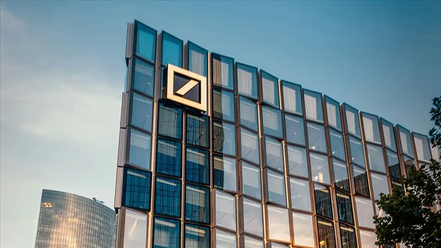 Deutsche Bank, 17 Yılın En Yüksek Kârını Açıkladı