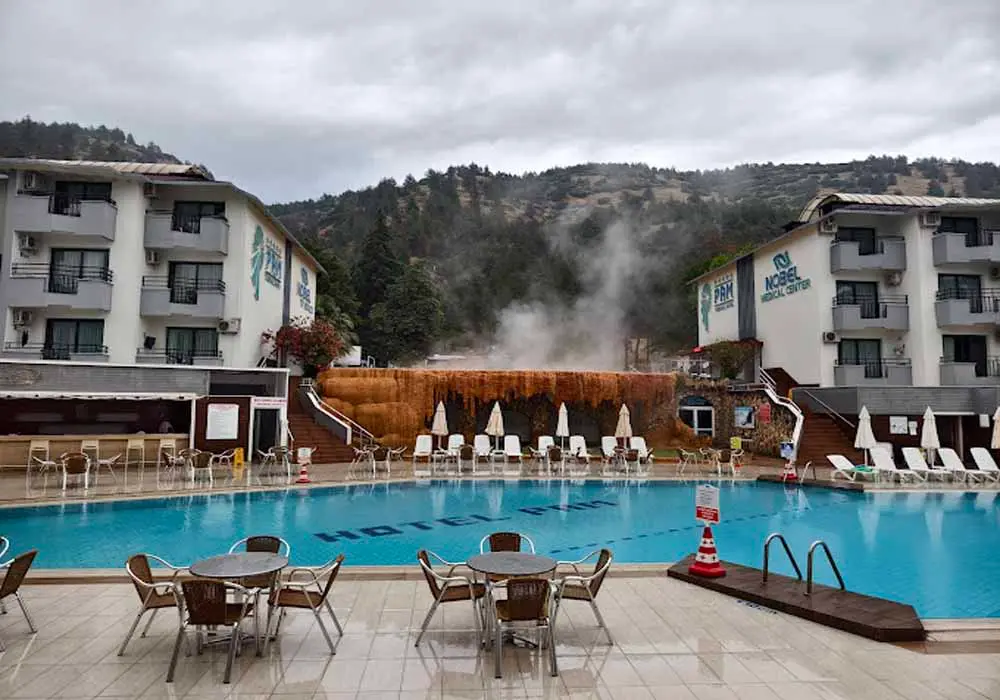 Pamukkale'de Termal Sular ve Modern Tıbbın Buluşması