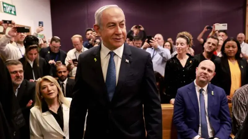 Netanyahu hakkındaki yolsuzluk davasında mahkemeye çıkıyor