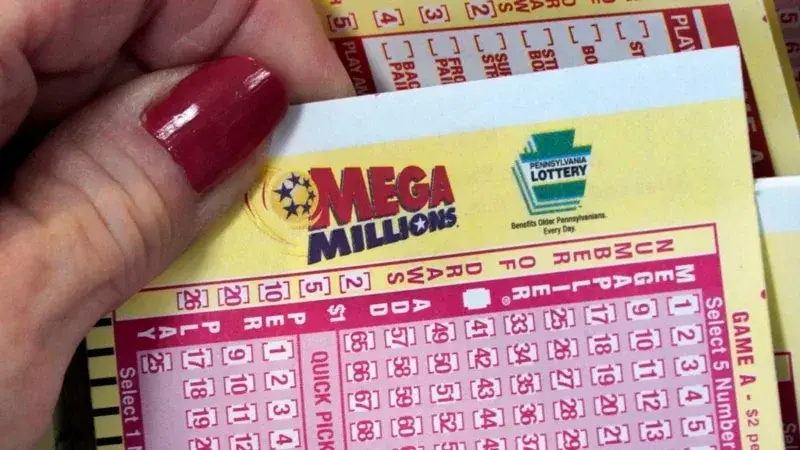 1,22 milyar dolar kazanan loto bileti 6 bin nüfuslu küçük bir kasabada satıldı