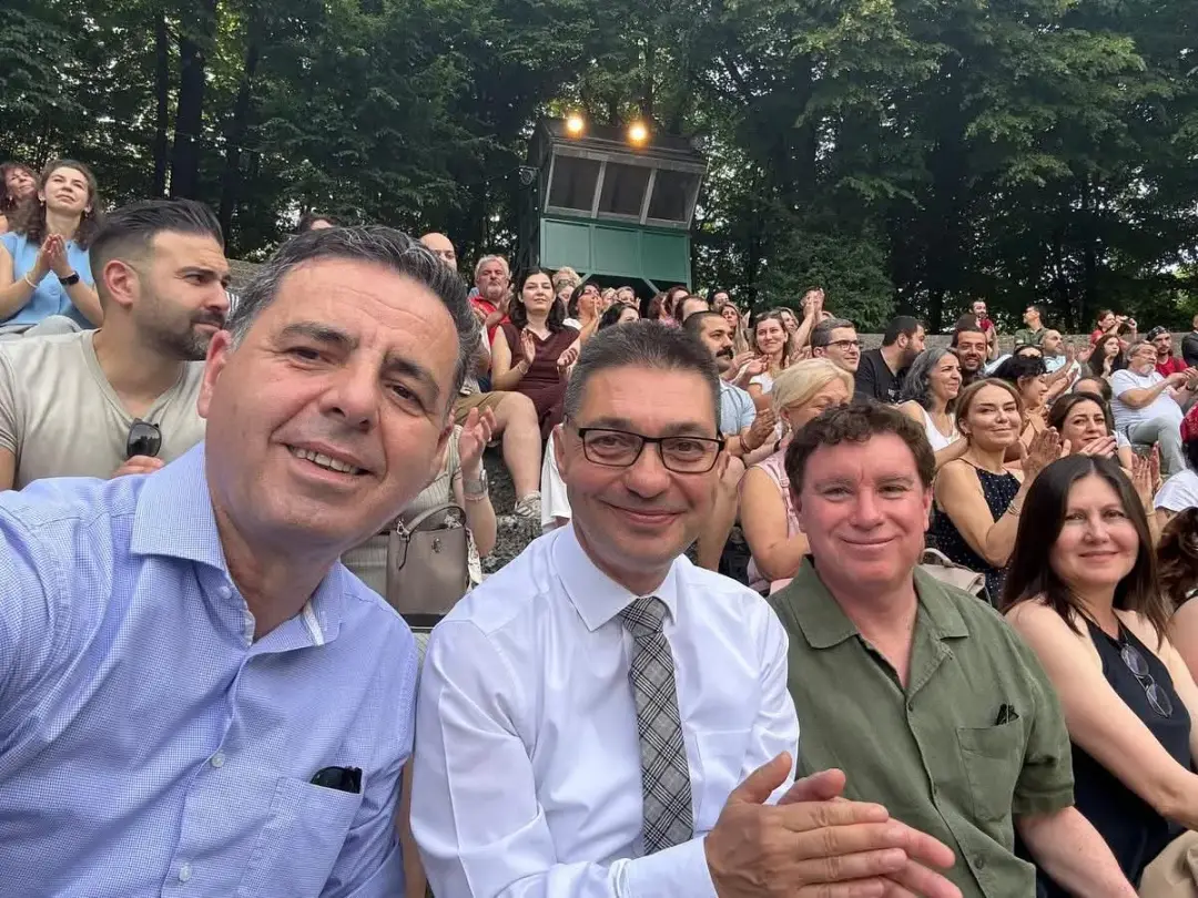 Viva la Pop Orkestra ve Korosundan Münih’te “Balkan Müzikleri Konseri"
