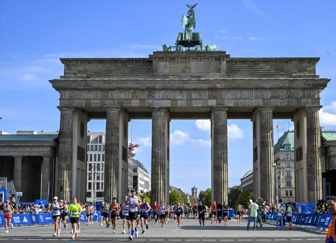 Berlin Maratonu 2025’te Zafer Kenyalı Atletlerin