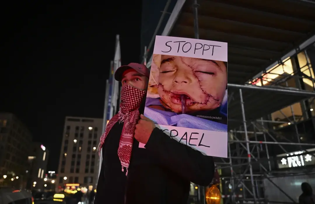 Almanya'da Küresel Sumud Filosu'na destek gösterisi