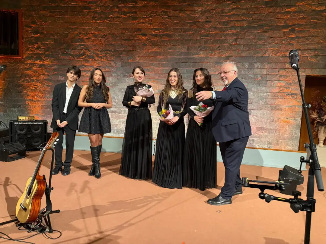 Samida Berlin’de Çok Dilli Bir Konserle Büyüledi