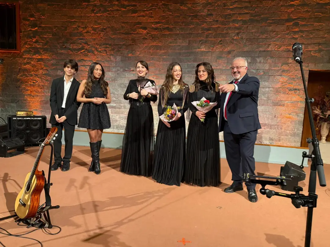 Samida Berlin’de Çok Dilli Bir Konserle Büyüledi