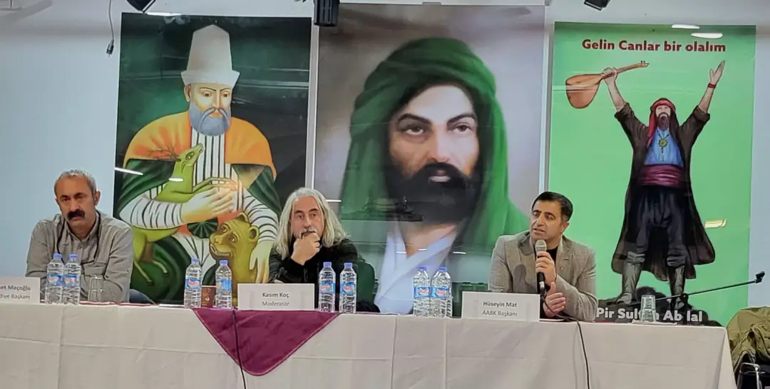 Demokratik, çoğulcu, eşitlikçi, ya da sosyalist bir Cumhuriyet için