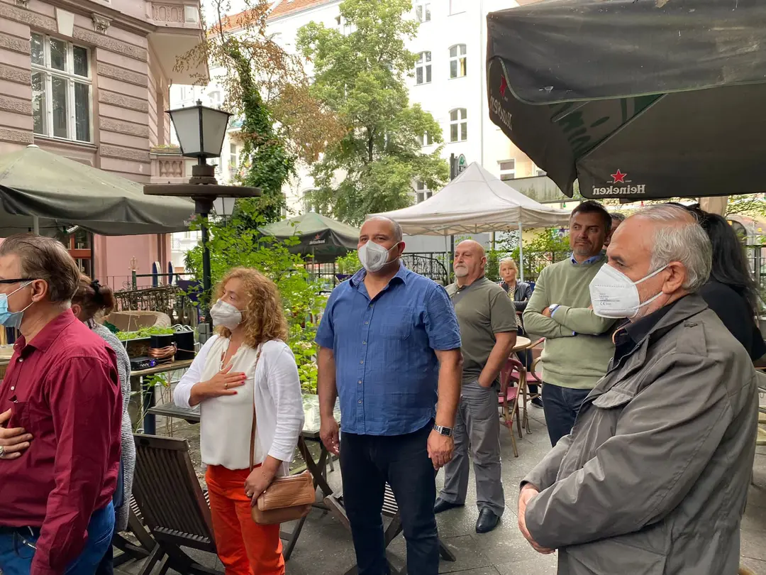 CHP Berlin Birliği Aşure dağıttı