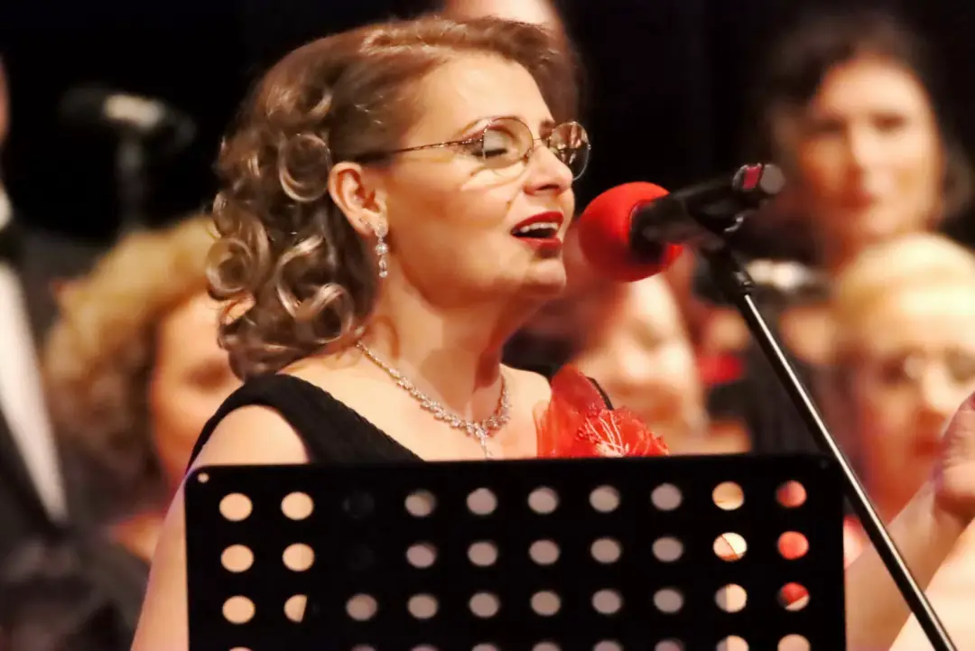 35. Yılı ‘Barışın olduğu yerde hayat çiçek açar’ konserle kutlandılar