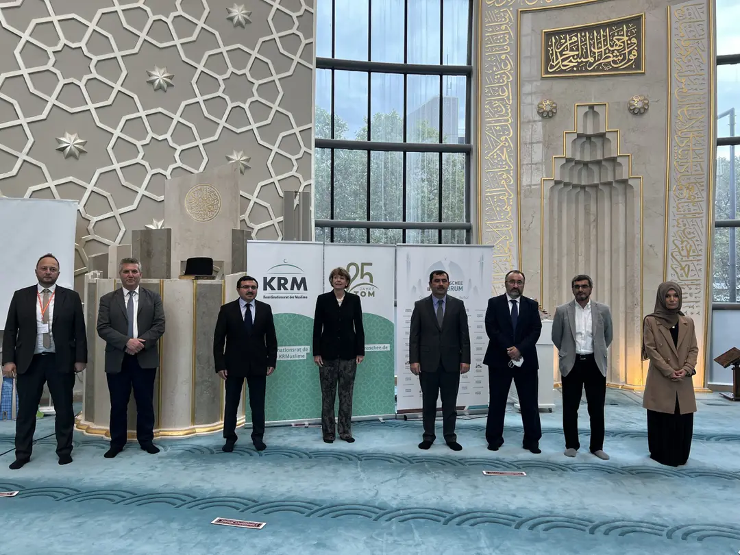 Almanya'daki camilerde 'Açık Kapı Günü' etkinliği düzenlendi