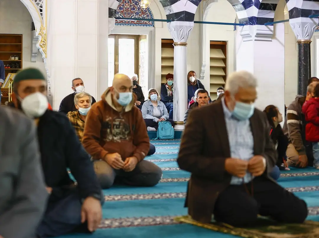 Almanya'daki camilerde 'Açık Kapı Günü' etkinliği düzenlendi