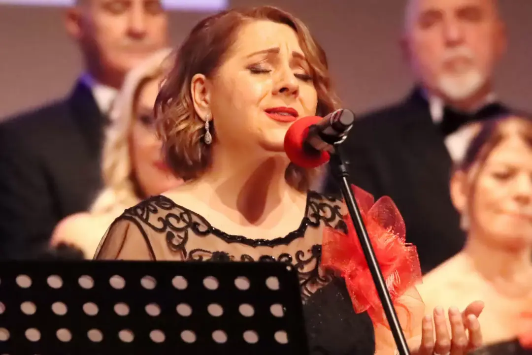 35. Yılı ‘Barışın olduğu yerde hayat çiçek açar’ konserle kutlandılar