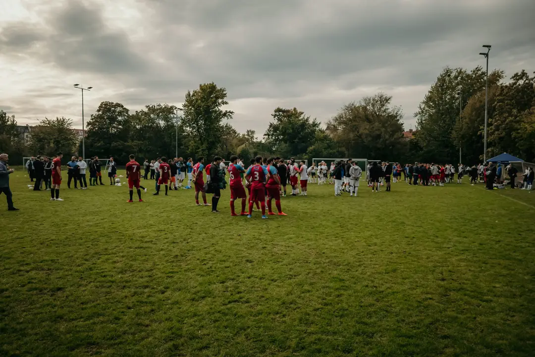MÜSİAD Berlin futbol turnuvası düzenledi