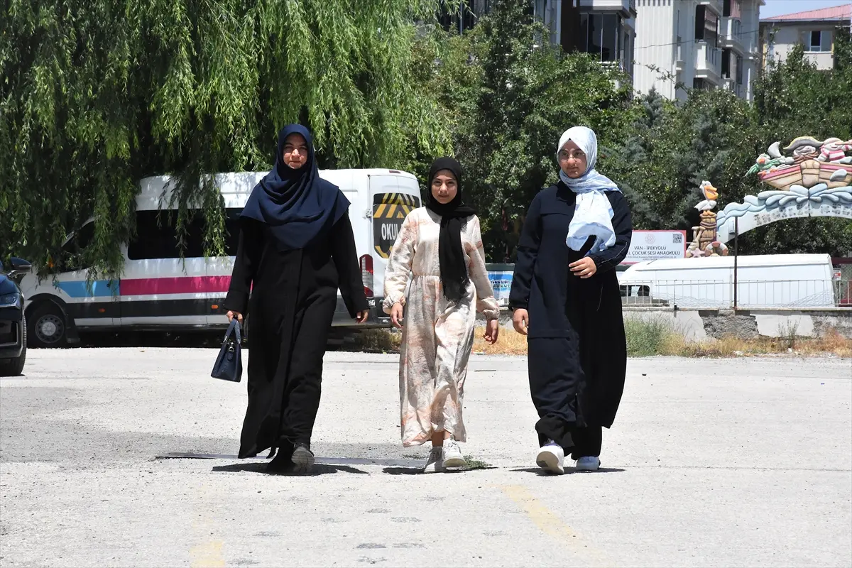 Meryem Sakman: LGS'de 500 tam puan aldım