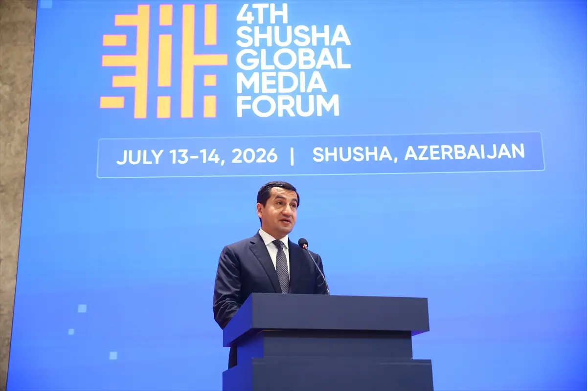 Hacıyev: Medya çatışma söylemini canlı tutuyor