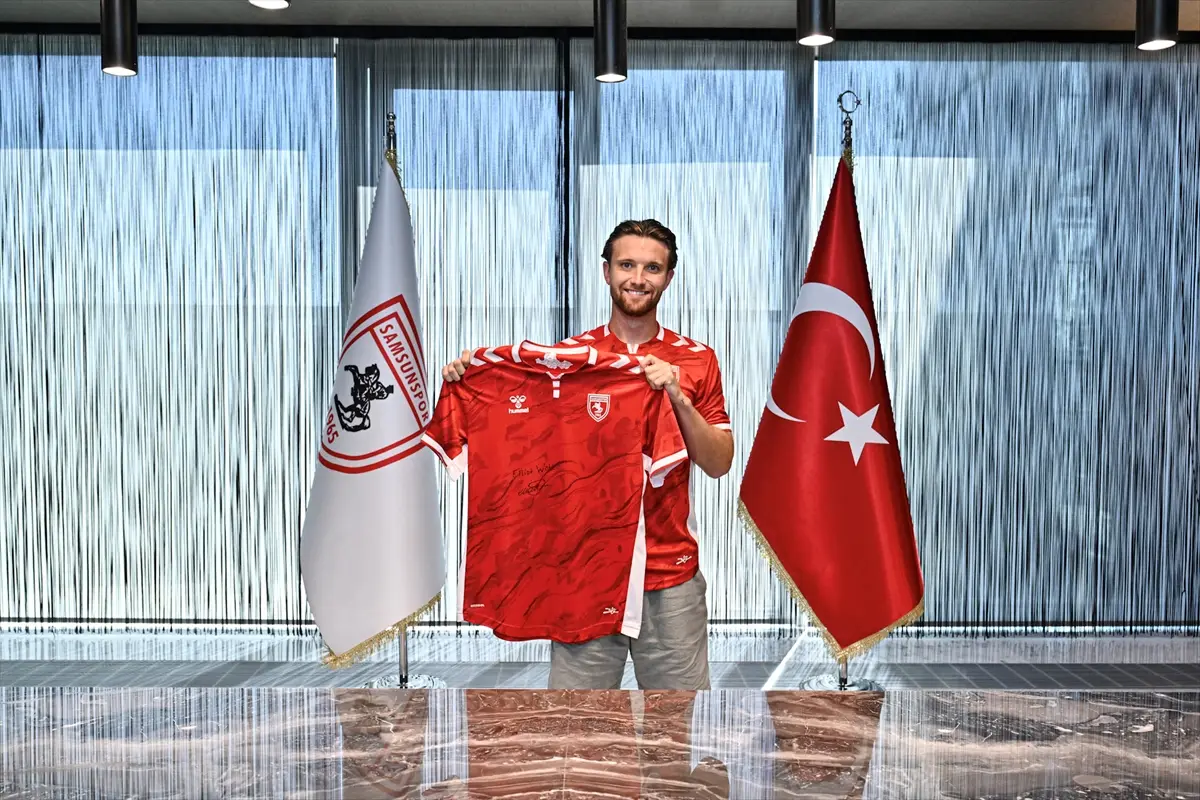 Samsunspor: Elliot Watt ile 4 yıllık sözleşme imzalandı