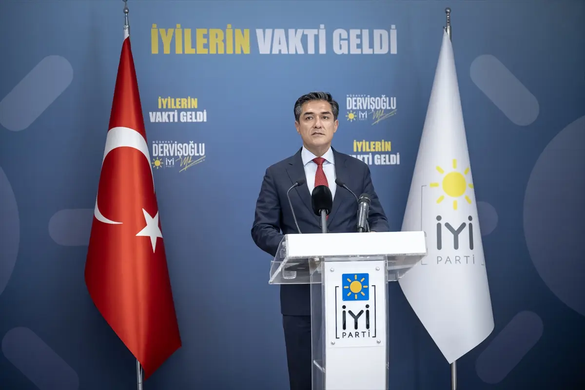 Buğra Kavuncu: Kıbrıs Türk milletinin milli davasıdır