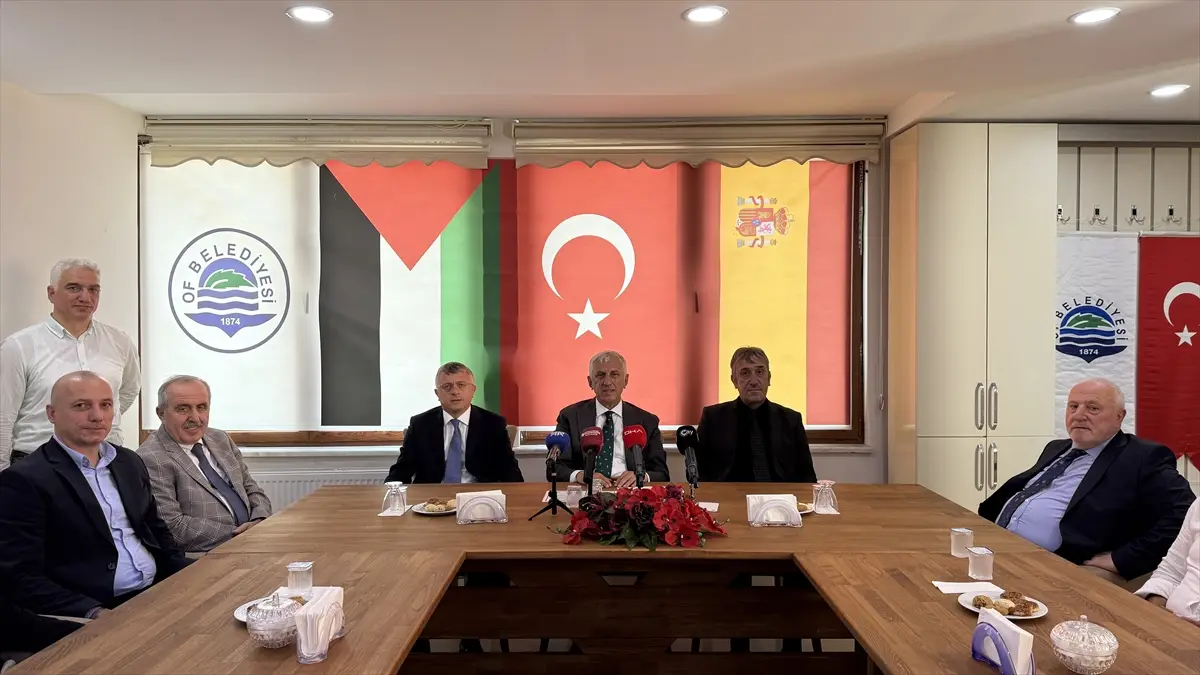 Bürgermeister Sarıalioğlu: Ehrenbürgerschaft für Sanchez aus Of