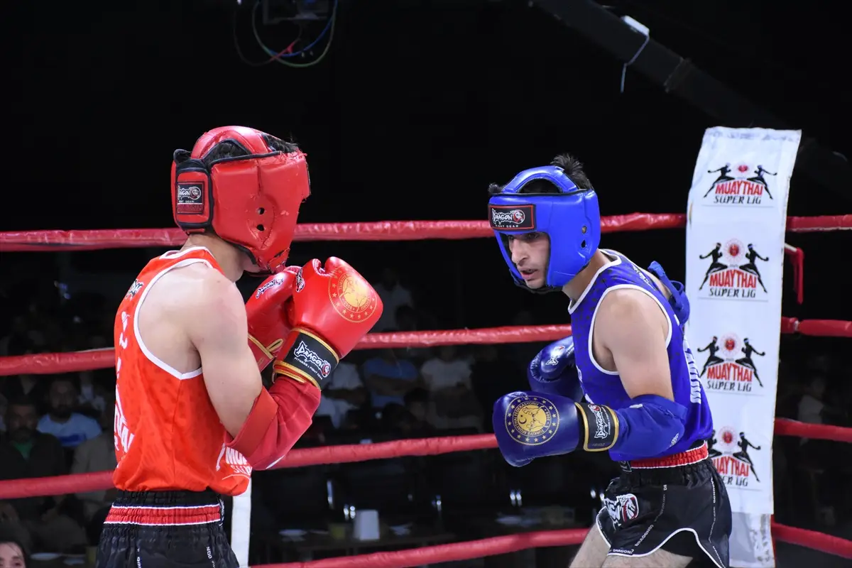 Karaman'da Muaythai Süper Ligi: Şampiyonlar Avrupa'ya Gidiyor