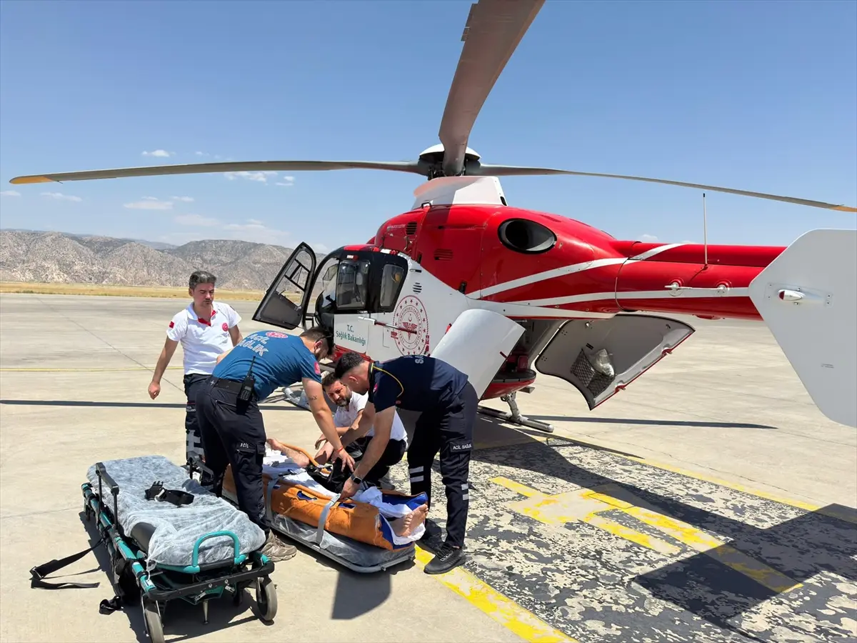 Şırnak'tan Şanlıurfa'ya Ambulans Helikopterle Hasta Nakli