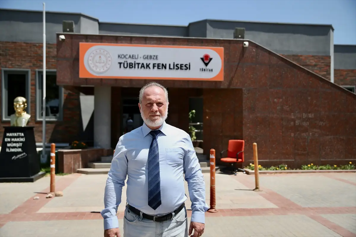TÜBİTAK Wissenschaftsgymnasium an der YKS-Spitze: 7 Schüler unter den Top 100