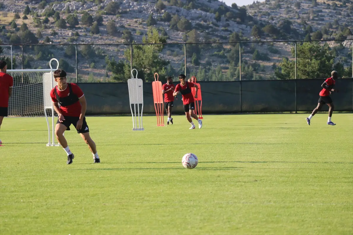 Bülent Korkmaz: Antalyaspor will zurück in die Süper Lig