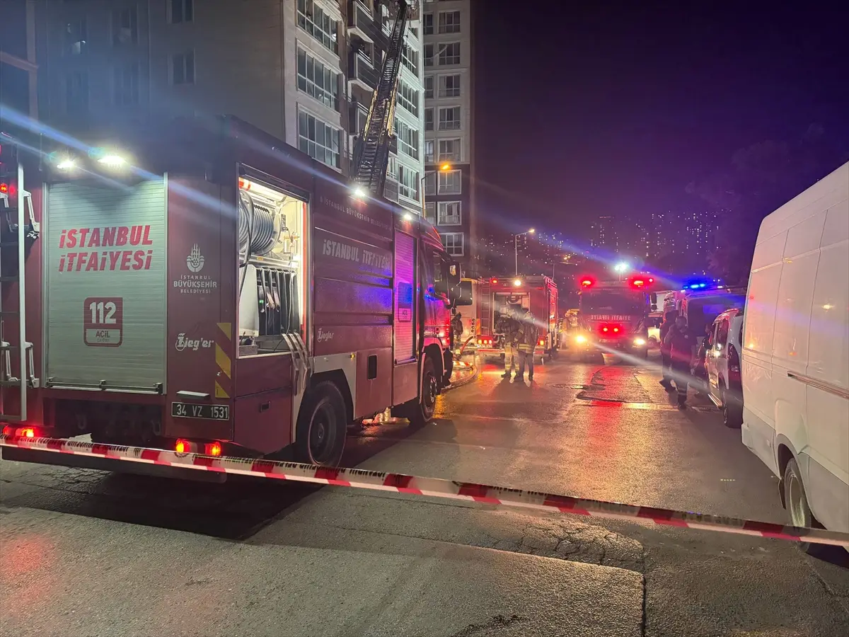 Fire in 14-Story Building in Esenyurt: 13 Rescued