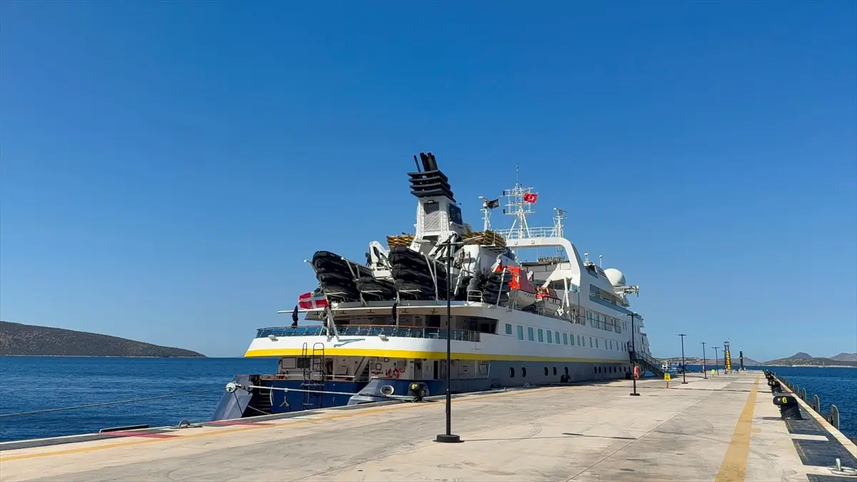 National Geographic Orion Bodrum'da: Lüks Kruvaziyer Turistleri Ağırladı