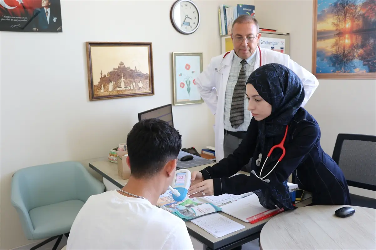 Kütahya'da tütün bağımlılığıyla mücadelede 12-18 yaş grubuna özel poliklinik desteği veriliyor