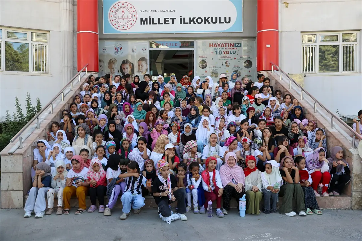 TÜGVA Diyarbakır: Yaz Okulu Cami Buluşması ile taçlandı