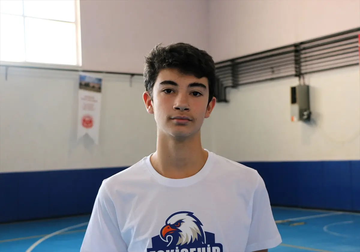LGS Birincisi Burak Mamur: Basketbolla Galatasaray Lisesi hedefi