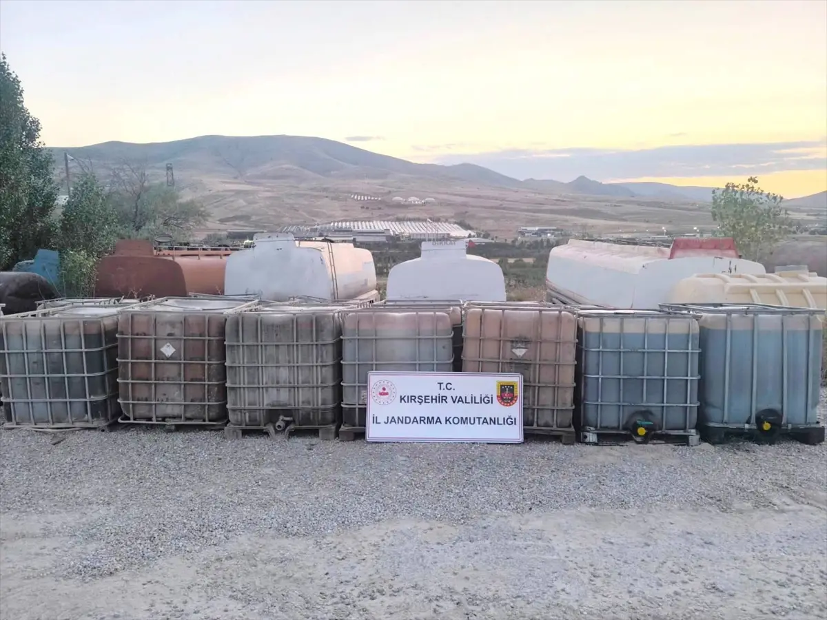Kırşehir'de kaçak akaryakıt operasyonu: 29 bin litre ele geçirildi