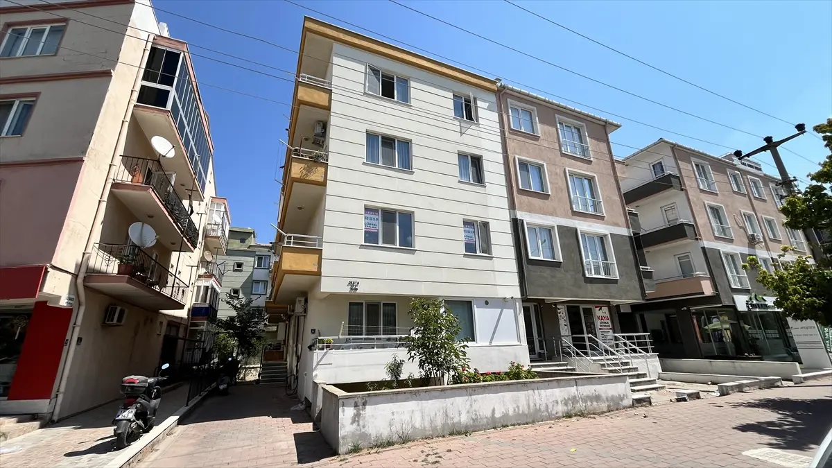 Çanakkale'de ilaçlama zehirlenmesi: Çocuk öldü, anne yoğun bakımda