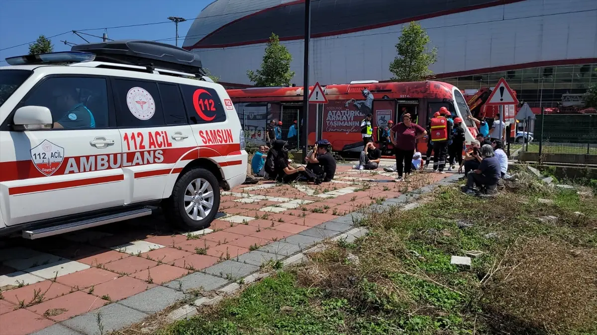 Samsun'da UMKE Haftası: Tramvay kazası tatbikatı düzenlendi