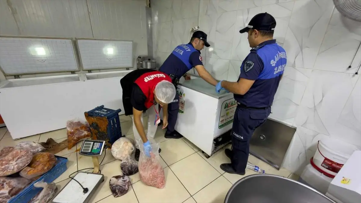 Gaziantep'te 703 kg et imha edildi: Başkan Tahmazoğlu'ndan açıklama