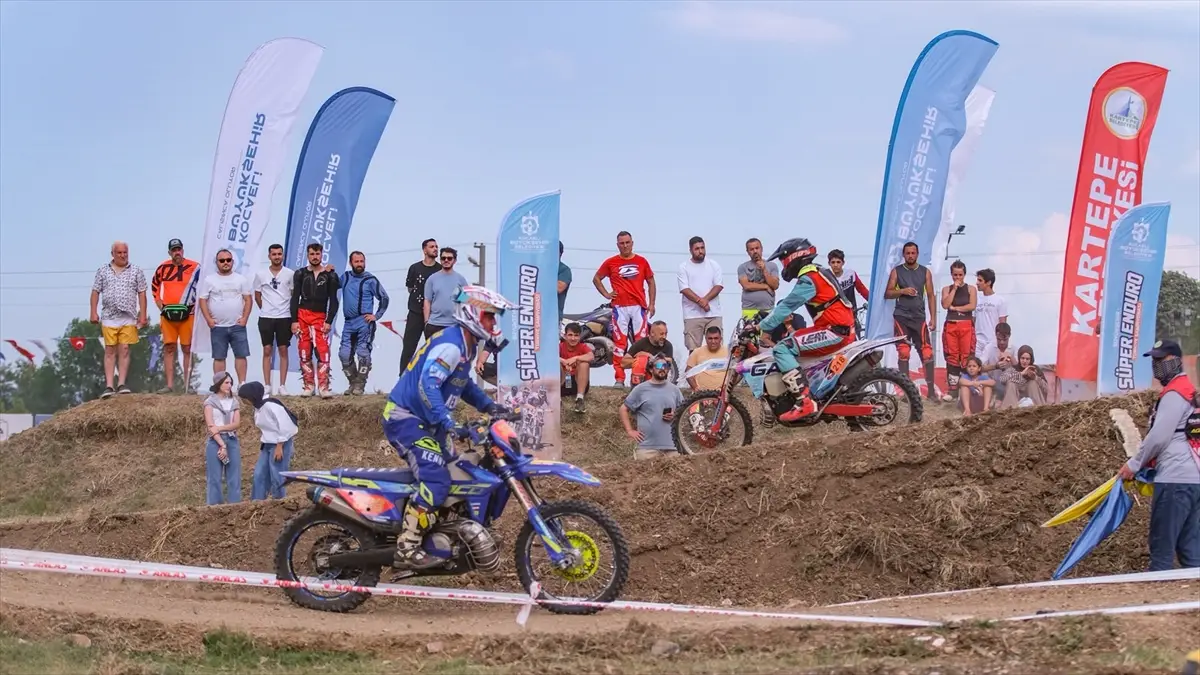 Türkiye Süper Enduro Şampiyonası'nın ikinci ayağı Kocaeli'de yapıldı