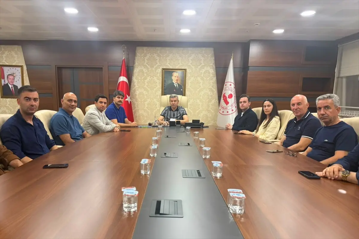 Vali Turan Ergün: Artvin'deki insansız deniz aracı etkisizleşecek