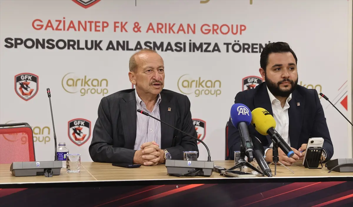 Memik Yılmaz: Arıkan Group, Gaziantep FK'ye sponsor oldu