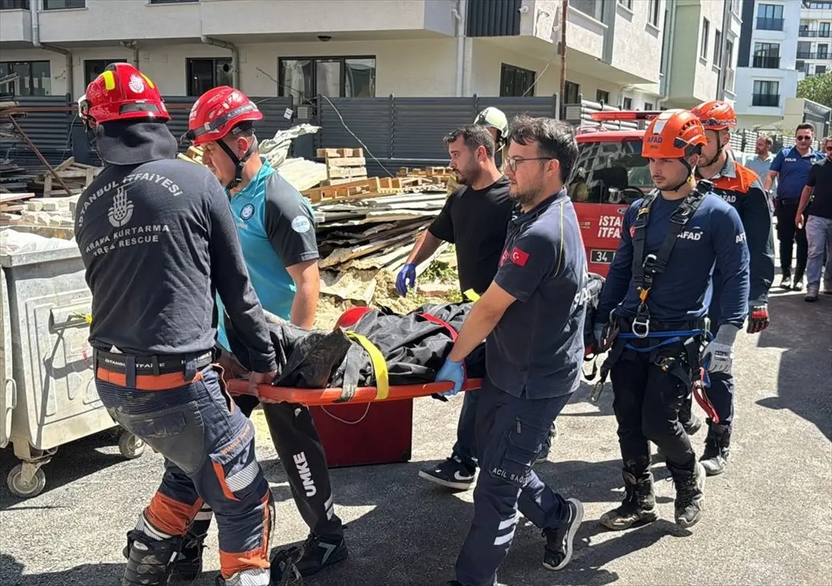Tuzla'da foseptik çukuruna giren işçi yaşamını yitirdi