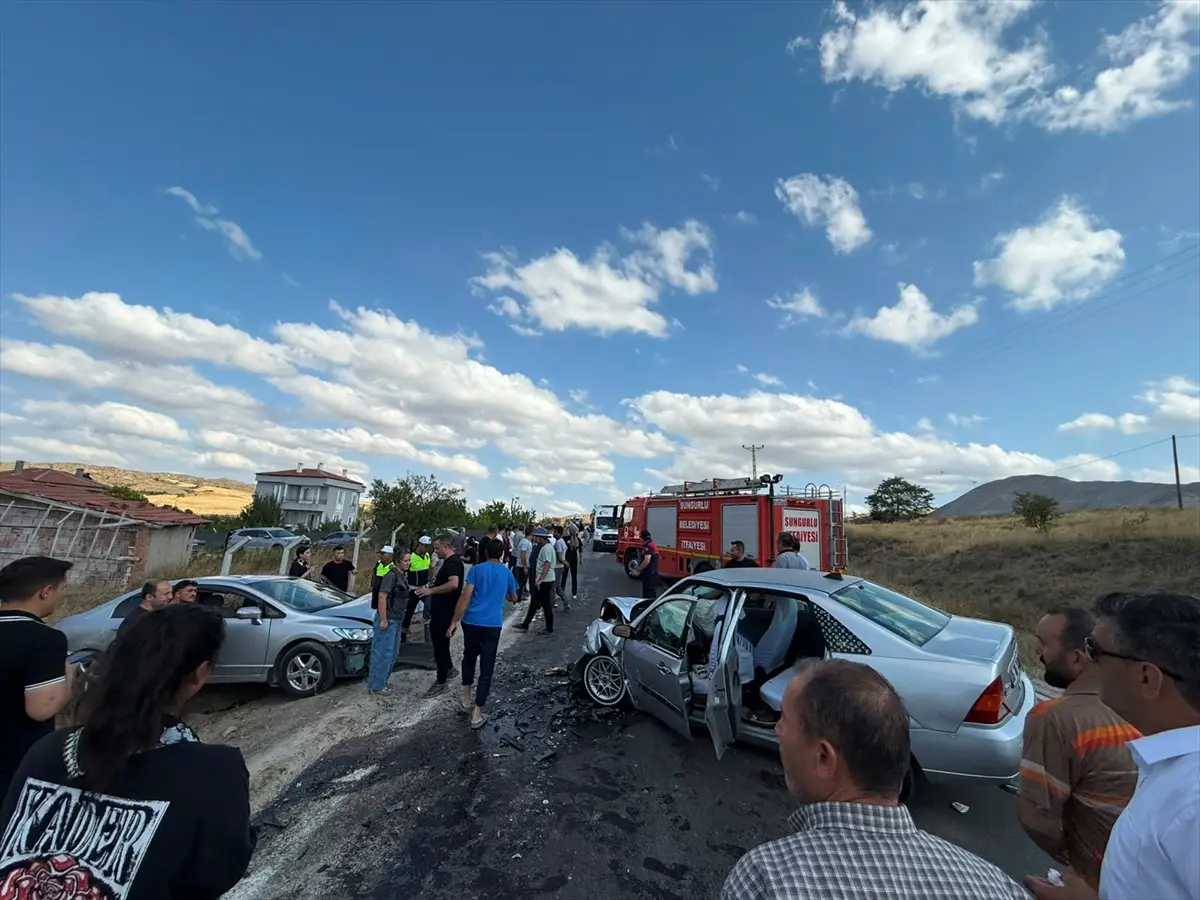 Çorum Sungurlu'da trafik kazası: 7 kişi yaralandı