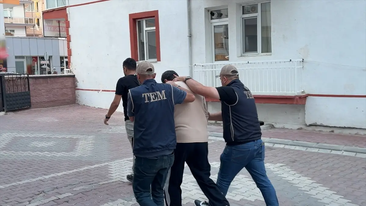Kırşehir'de Interpol kırmızı bültenli terör zanlısı yakalandı