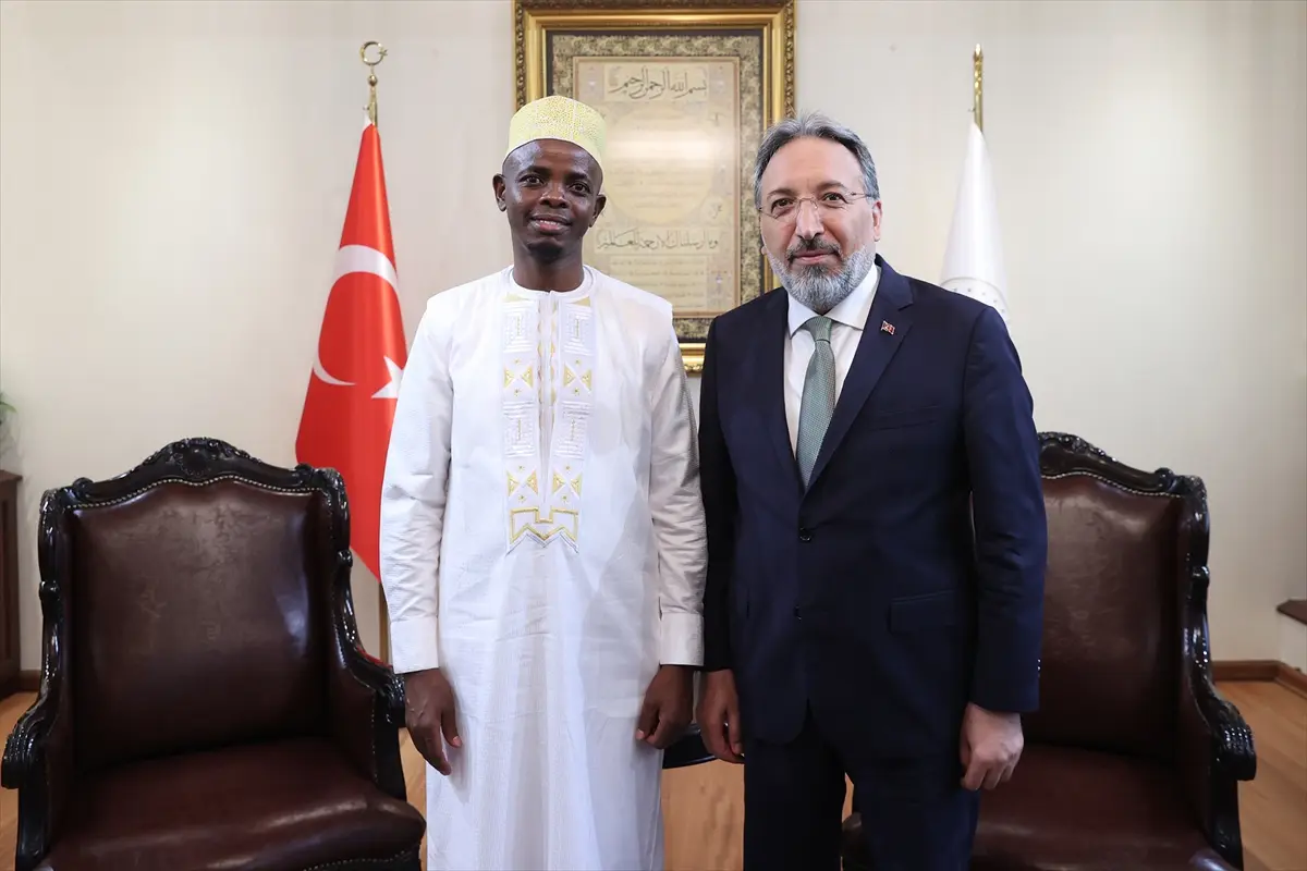 Diyanet İşleri Başkanı Safi Arpaguş: Ruanda Müftüsü ile görüştü
