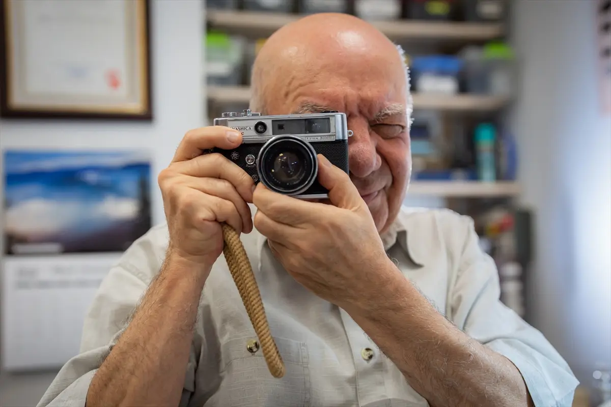 Yarım asırdır fotoğraf makinelerine hayat veriyor