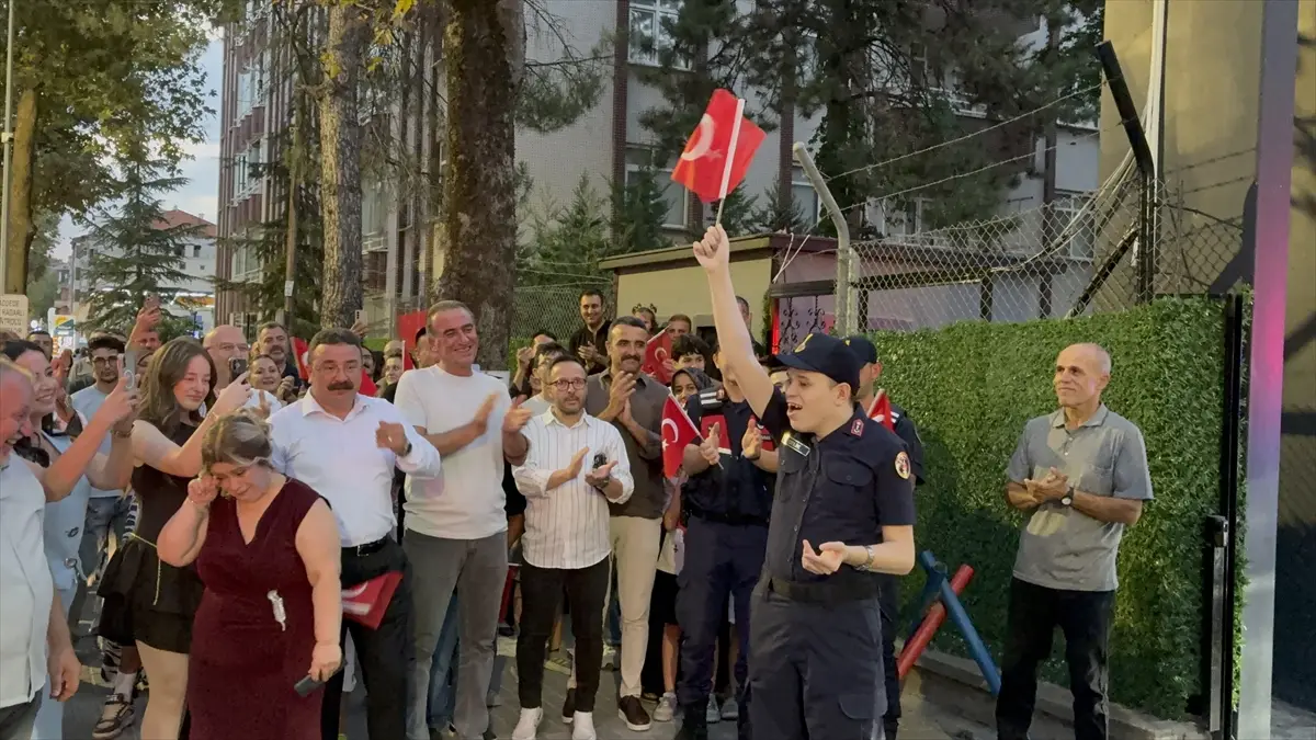 Samsun'da Bedensel Engelli İlyas Mert Çelik'e Asker Eğlencesi Düzenlendi