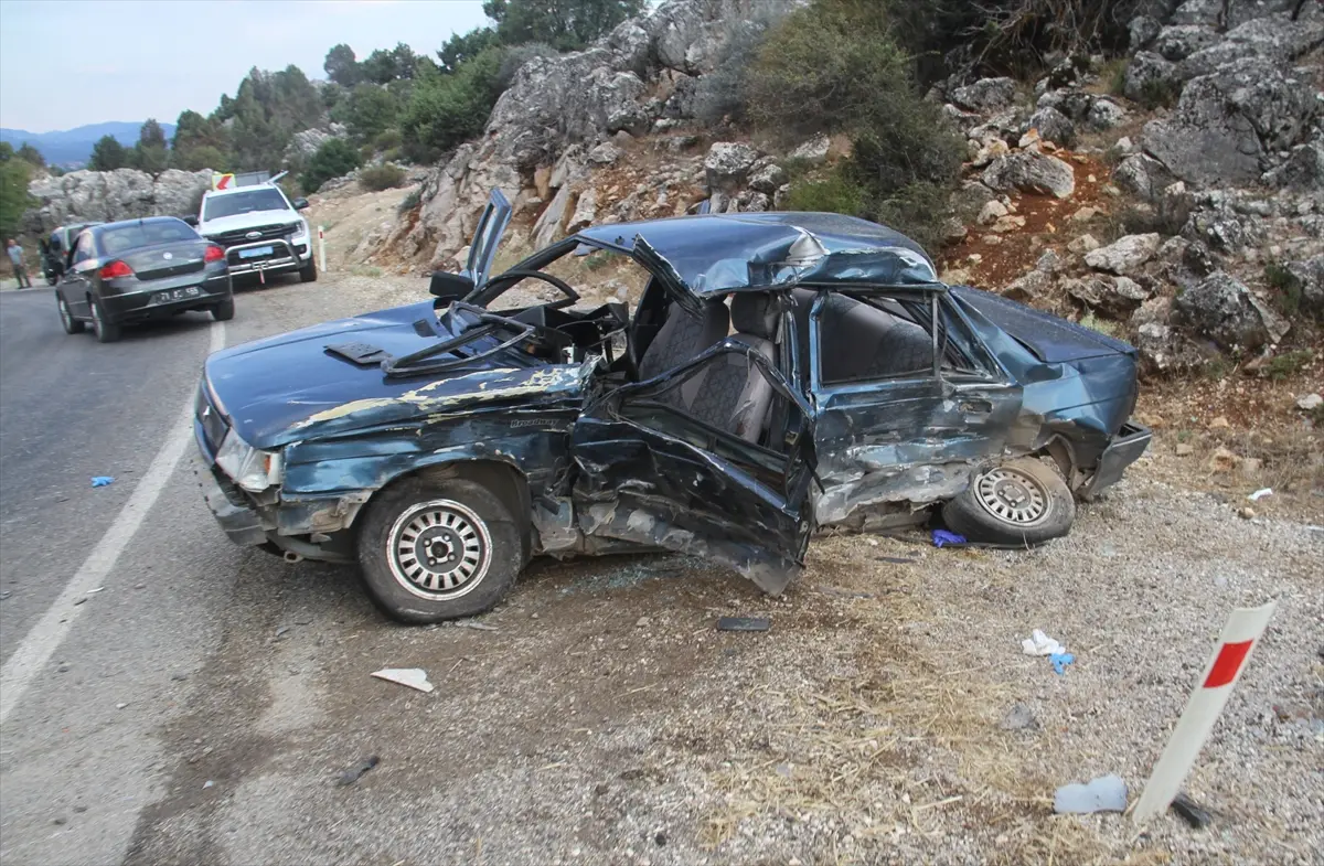 Konya'da tır ile otomobil çarpıştı: 1 ölü, 3 yaralı