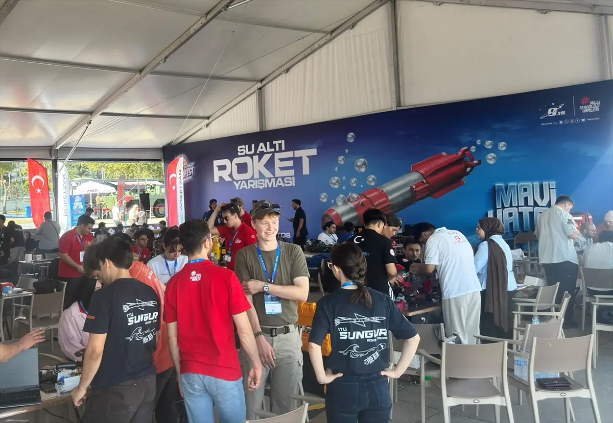 TEKNOFEST Mavi Vatan: Gençlerin su altı roketleri test edildi