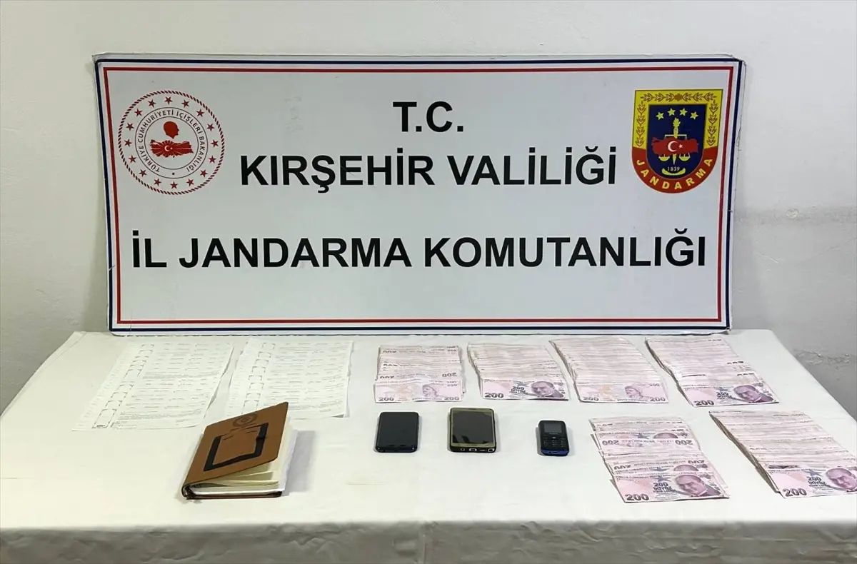 Kırşehir'de tefecilik operasyonu: 712 milyonluk vurgunla 3 gözaltı