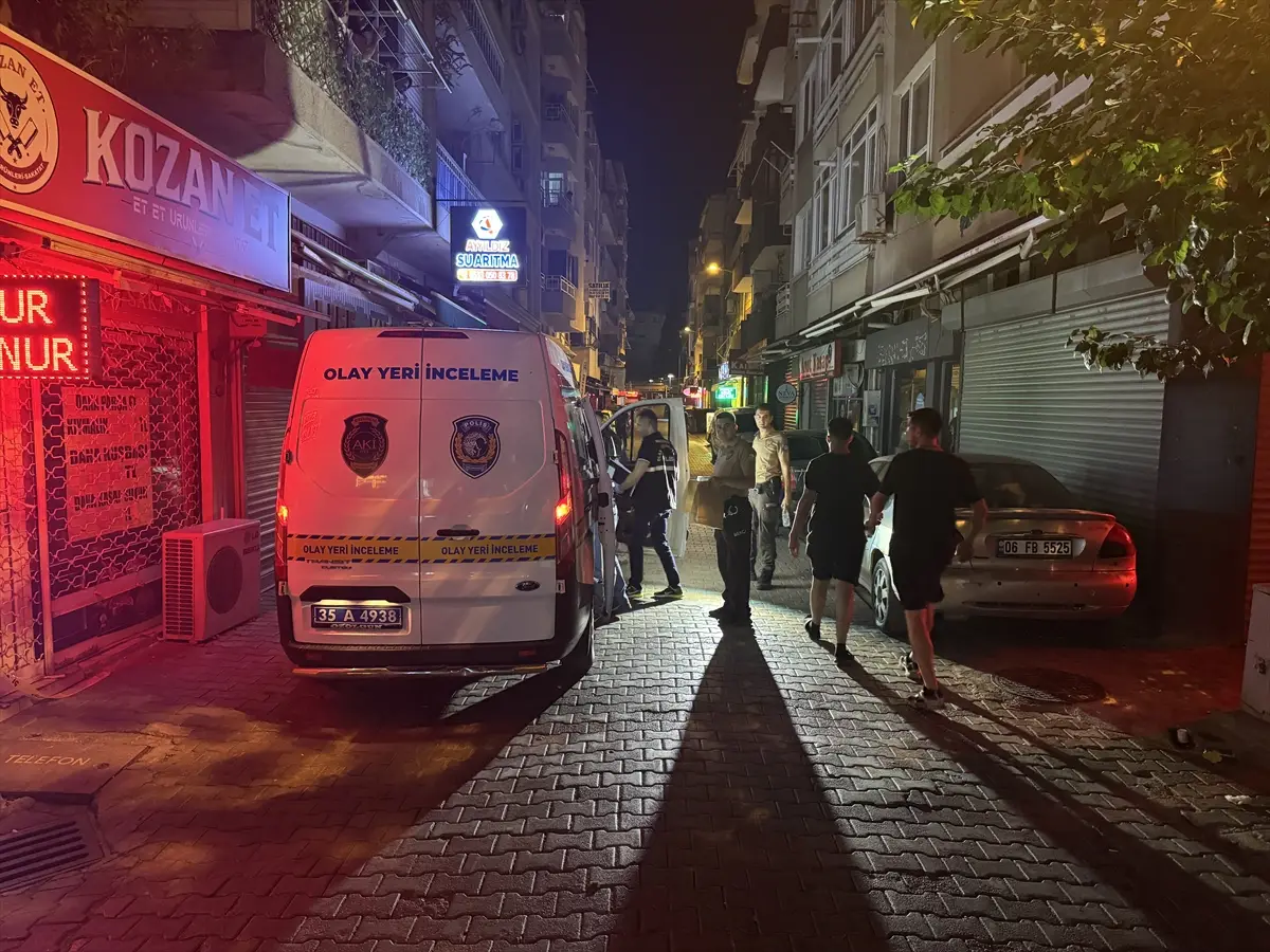 İzmir'de çıkan silahlı kavgada yaralanan kişi tedavi gördüğü hastanede öldü